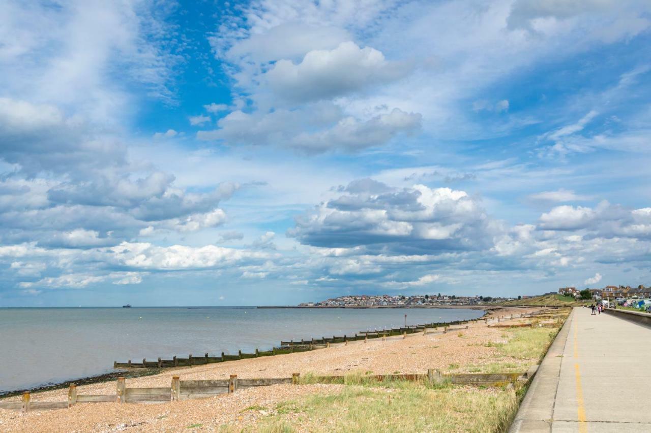 Camping Pods, Seaview Holiday Park Whitstable Exterior foto